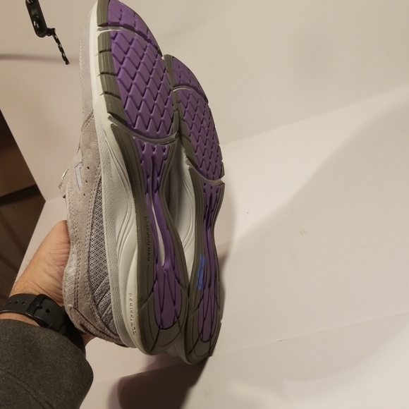 New Balance 565 slip on running women's size 8 2A - Picture 7 of 7